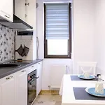 Nicole Solid House Apartman *