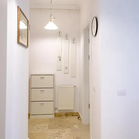 Apartman Nicole Solid House